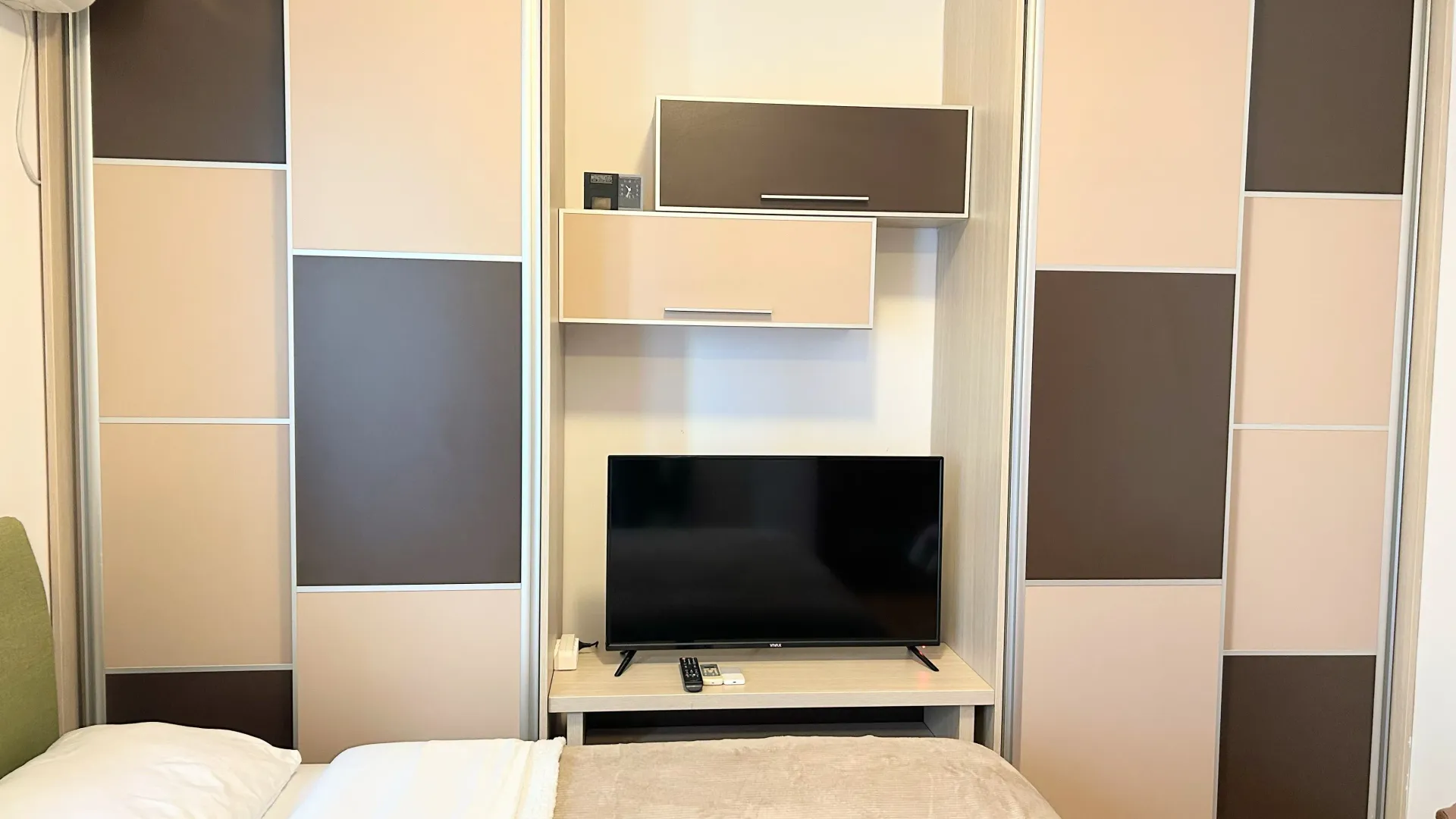 Stan-na-dan, garsonjera, 29m², Blok 9, Podgorica