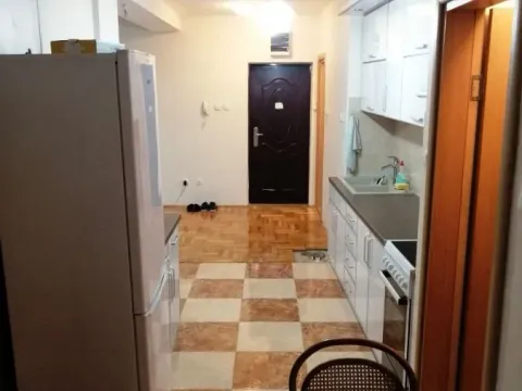 Prodaja, trosoban stan, 95m², Centar, Niš - image 12