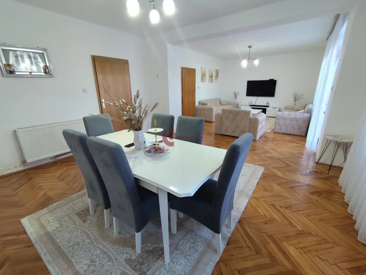 Prodaja, kuća, 441m², Novi Žednik, Subotica