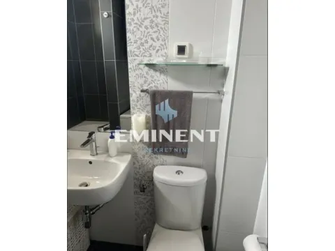 Izdavanje, trosoban stan, 81m², Lekino Brdo, Voždovac Sve Podlokacije - image 13