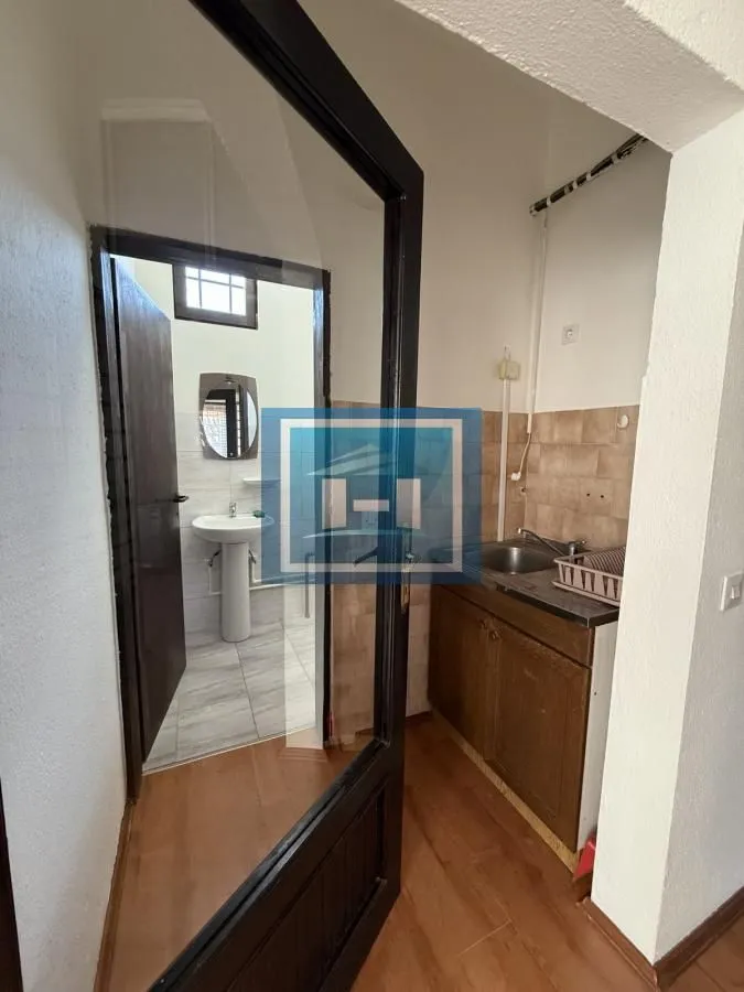 Sale, office space, 66m², Centar, Ćuprija