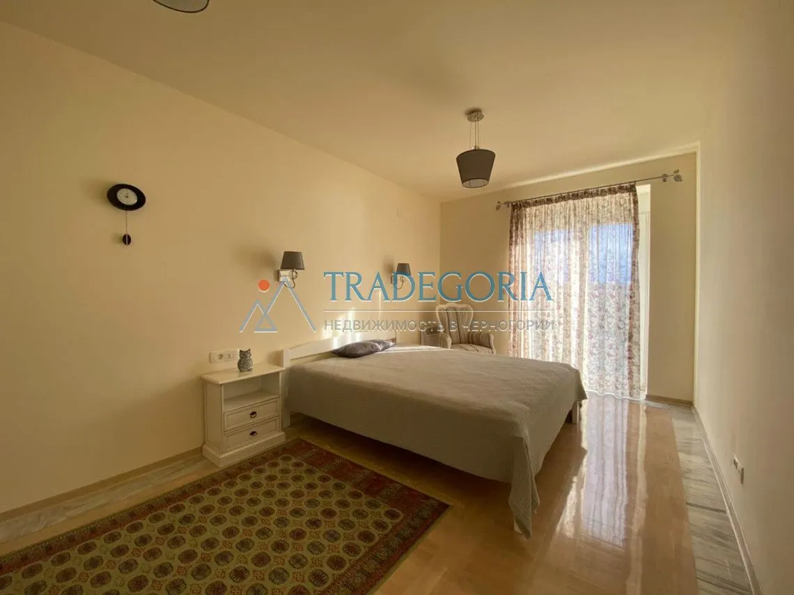Prodaja, trosoban stan, 106m², Sveti Stefan, Budva