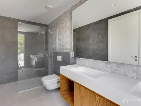 Prodaja, kuća, 328m², Krašići, Tivat - image 13