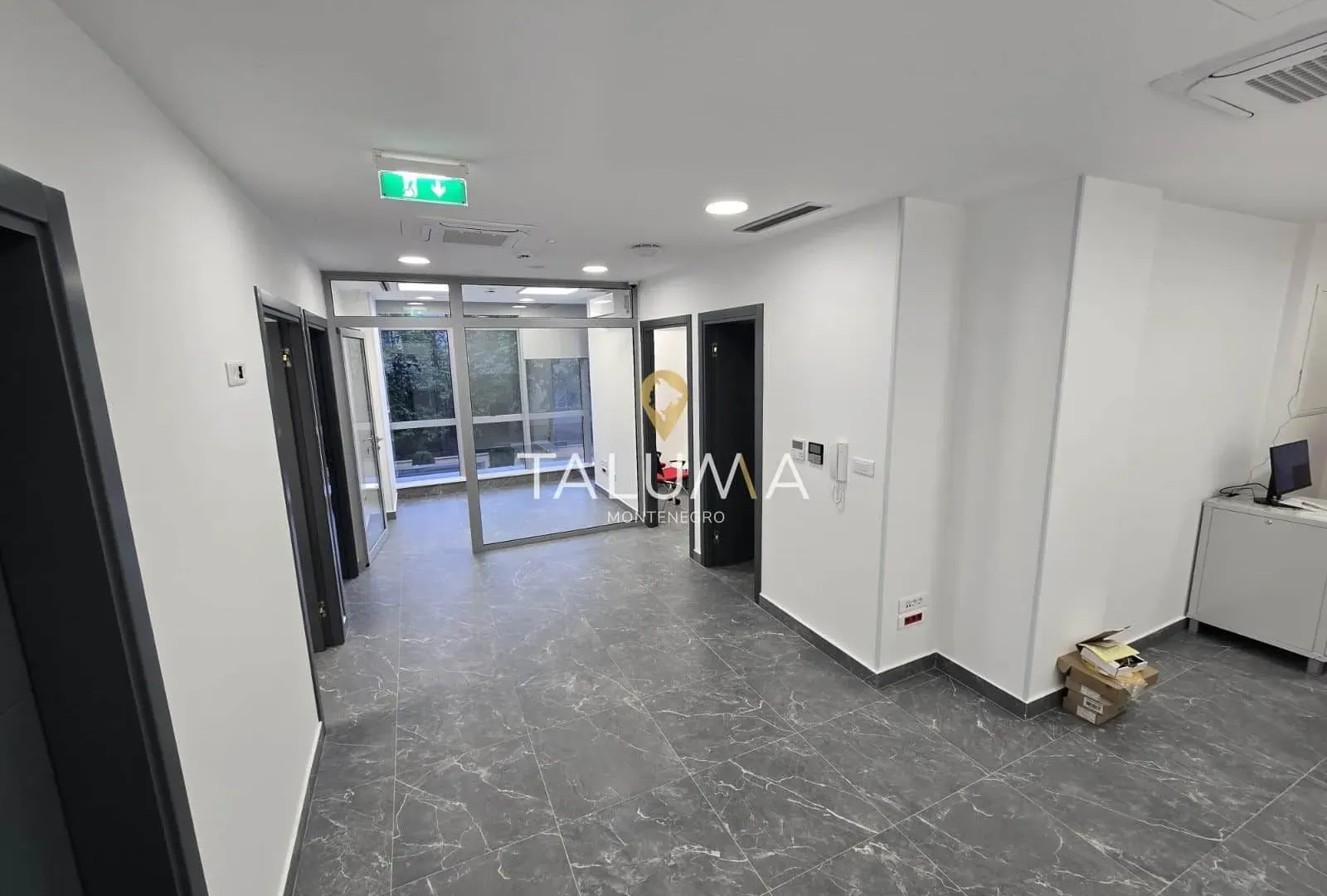 Rent, office space, 80m², Centar, Podgorica