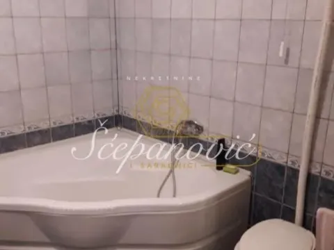 Prodaja, trosoban stan, 86m², Centar, Novi Sad - image 3