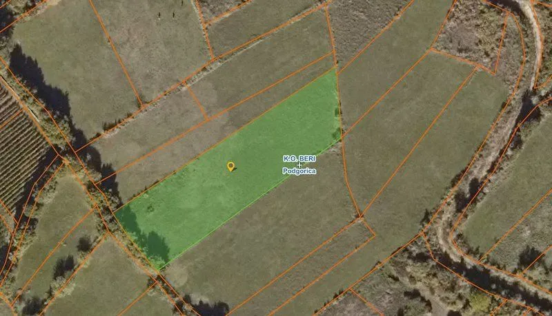 Prodaja, plac, 4422m², Beri, Podgorica