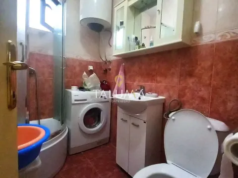 Sale, one bedroom apartment, 50m², Sveti Stefan, Budva - image 3