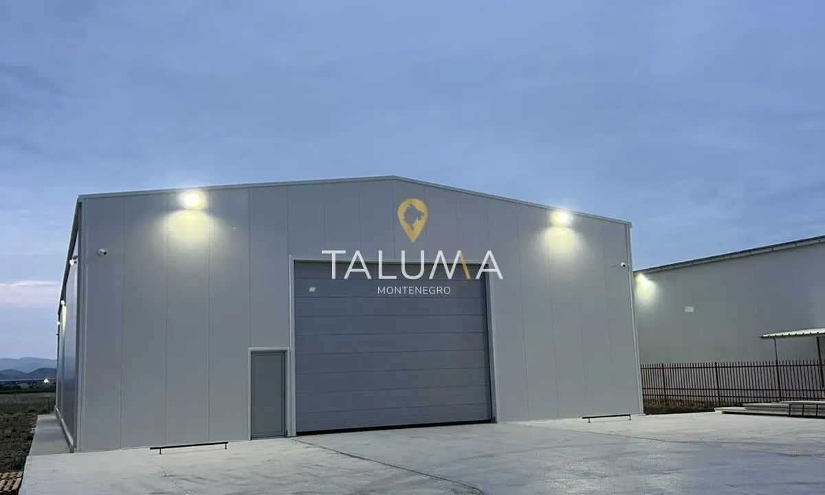 Rent, office space, 584m², Kuće Rakića, Podgorica
