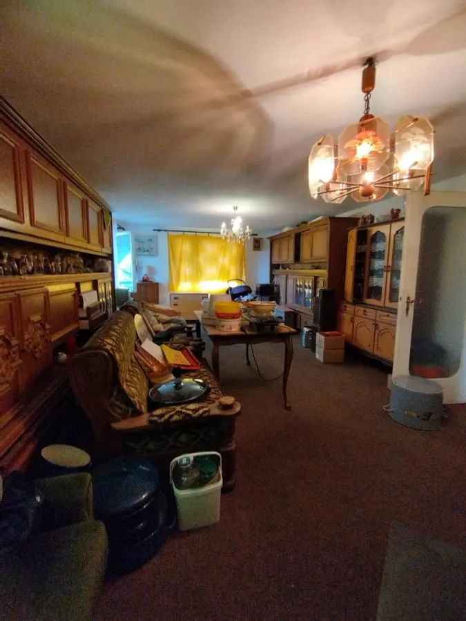 Sale, house, 300m², Batočina, Srbija