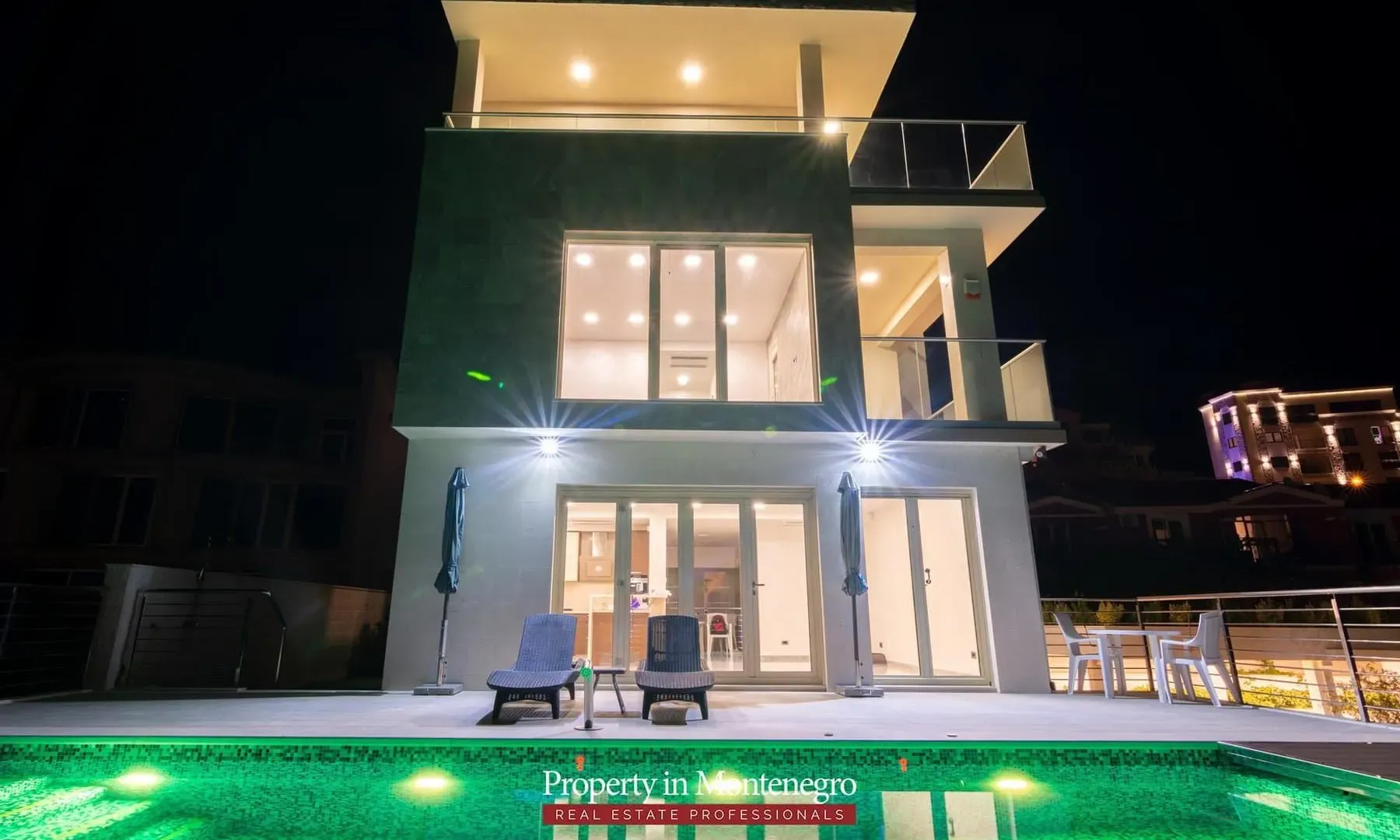 Sale, house, 400m², Bečići, Budva