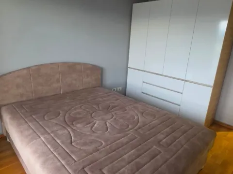 Izdavanje, dvosoban stan, 73m², City Kvart, Podgorica - image 8