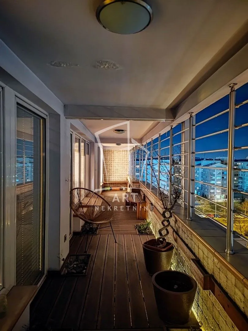 Prodaja, četvorosoban stan, 165m², Novi Beograd Blok 22, Novi Beograd Sve Podlokacije