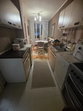 Manja opremljena kuhinja sa trpezarijom u produžetku. - image 7