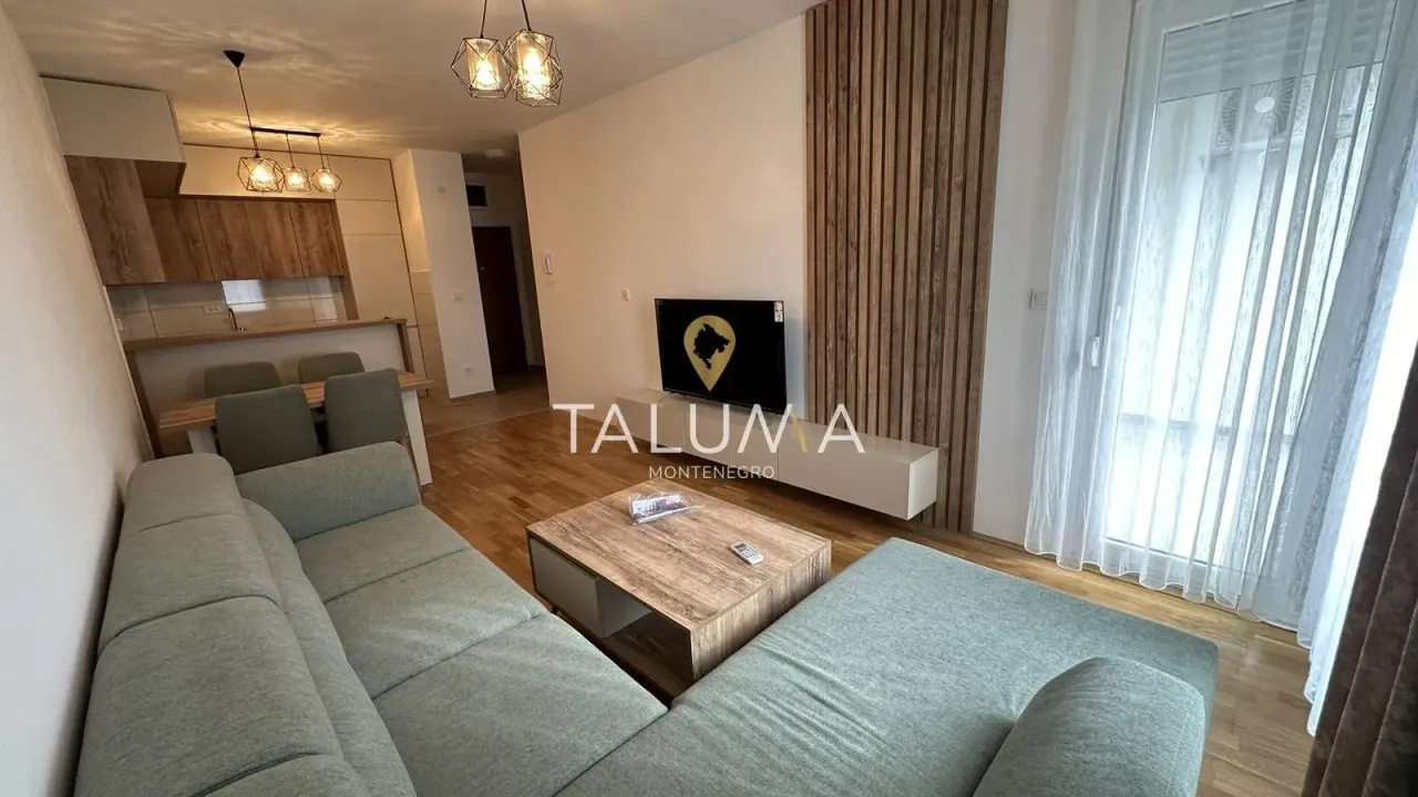 Izdavanje, jednosoban stan, 47m², City Kvart, Podgorica
