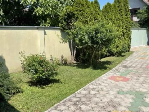 Izdavanje, poslovni prostor, 750m², Telep, Novi Sad Sve Podlokacije - image 27