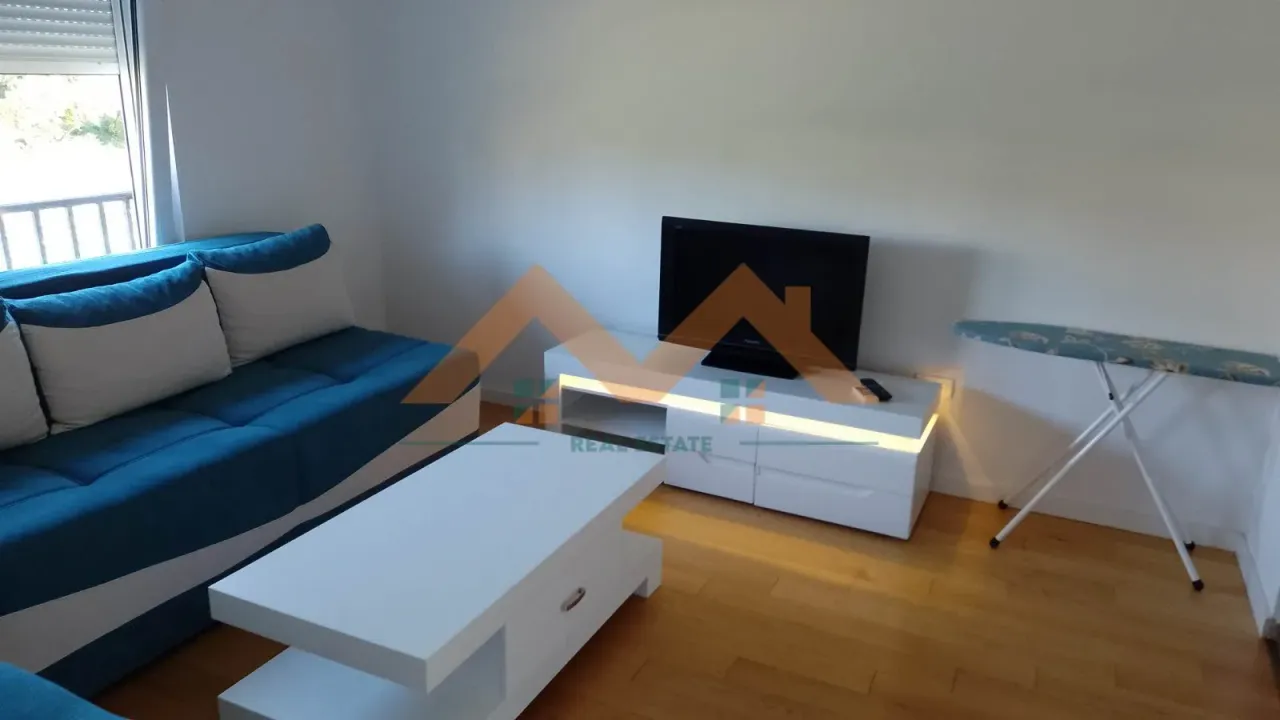 Izdavanje, stan, 33m², Centar, Podgorica