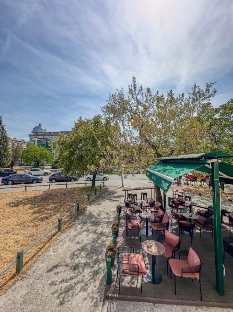 Rent, office space, 80m², Blok 5, Podgorica