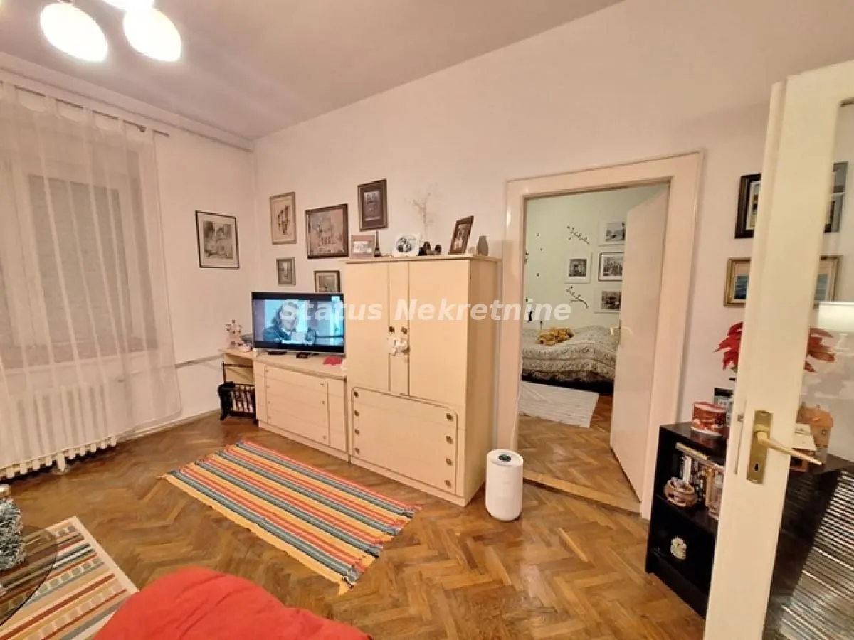 Prodaja, trosoban stan, 93m², Centar, Novi Sad