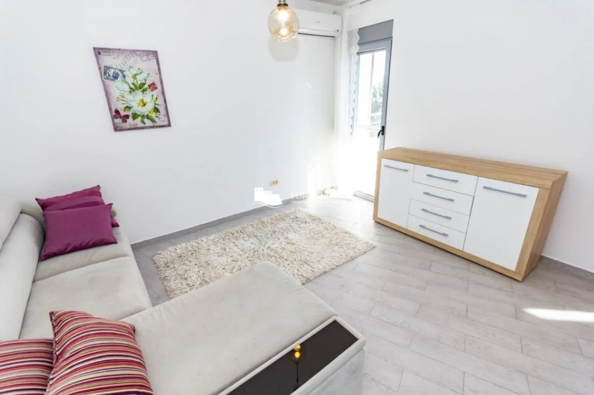 Prodaja, jednosoban stan, 55m², Đenovići, Herceg Novi