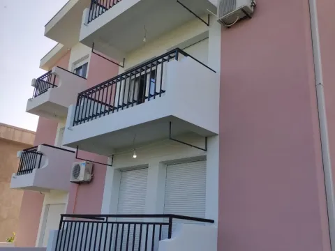 Izdavanje, dvosoban stan, 65m², Gornja Gorica, Podgorica - image 15