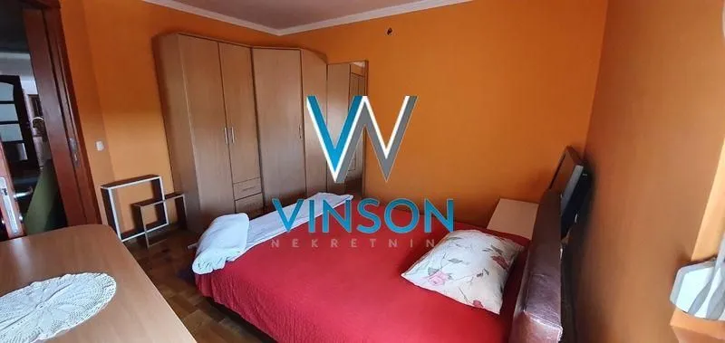 Rent, four bedroom apartment, 198m², Petrovaradin, Novi Sad