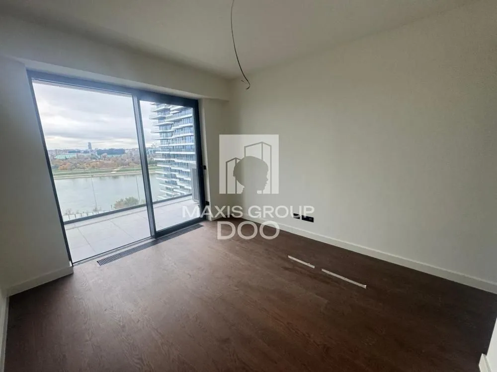 Sale, four bedroom apartment, 153m², Savski Venac, Beograd