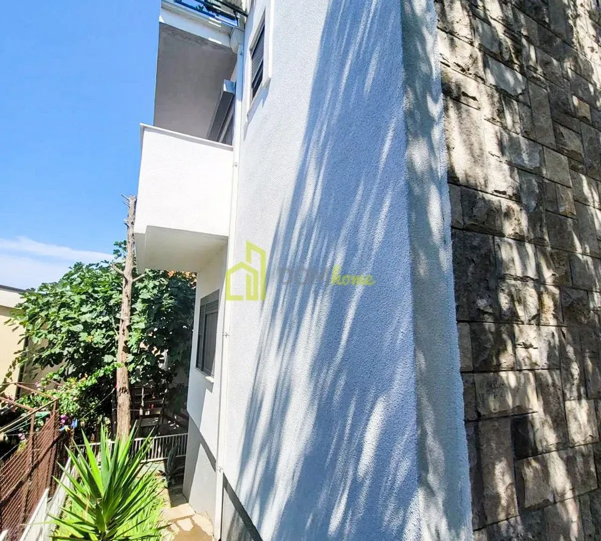 Prodaja, kuća, 175m², Bar, Crna Gora