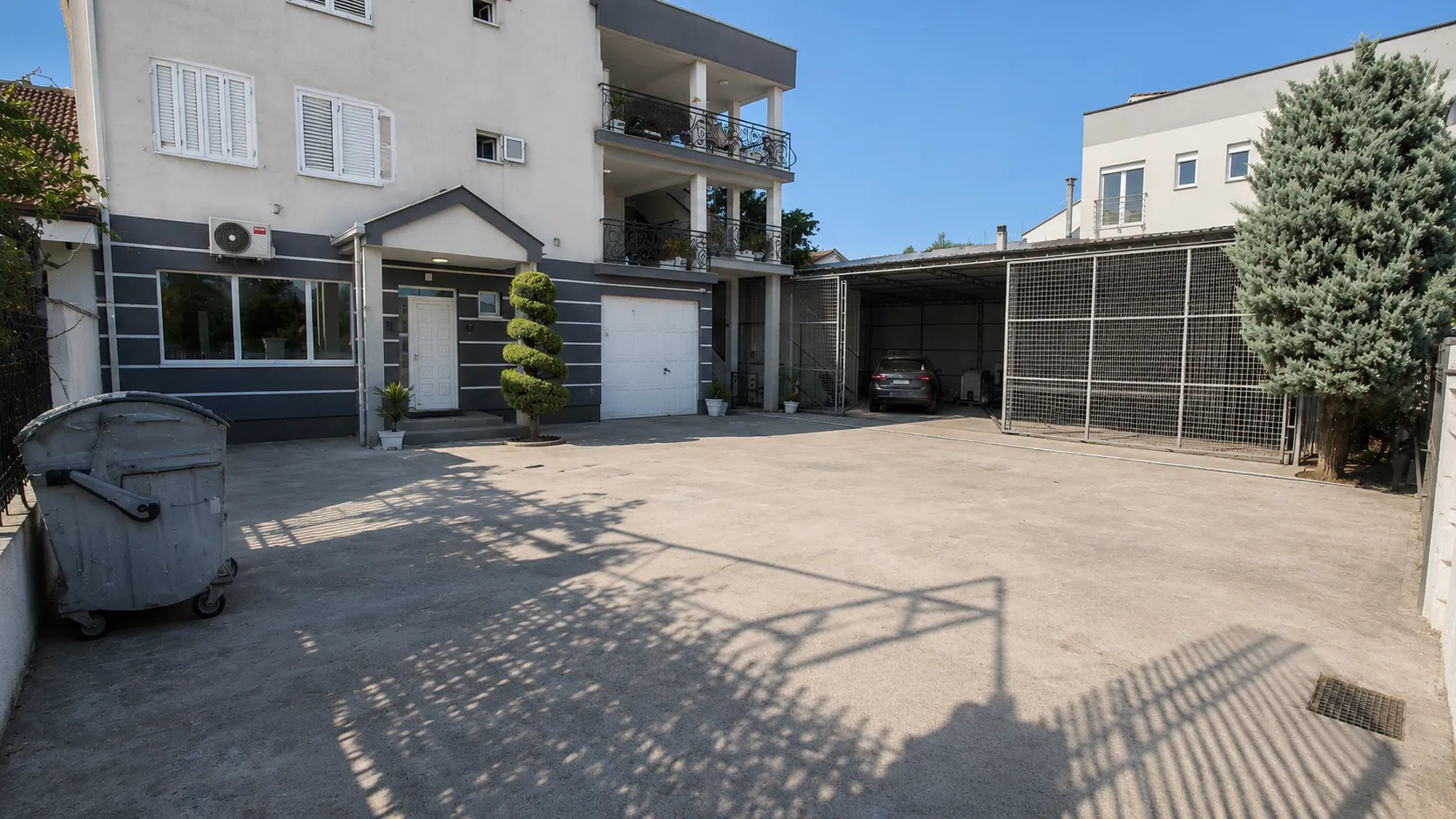 Rent, office space, 110m², Stari Aerodrom, Podgorica