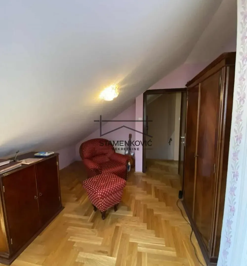 Prodaja, trosoban stan, 100m², Sajam, Novi Sad Sve Podlokacije
