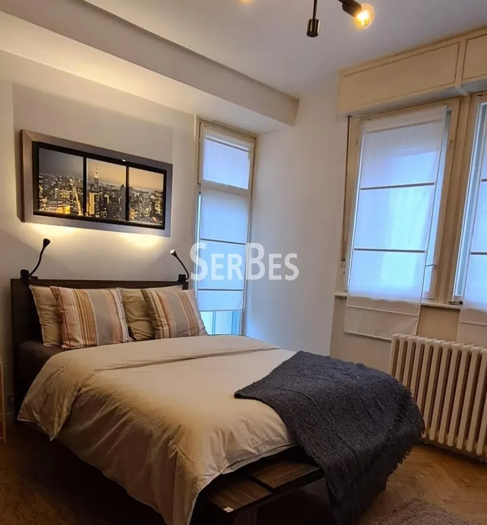 Izdavanje, trosoban stan, 77m², Klinički Centar, Beograd