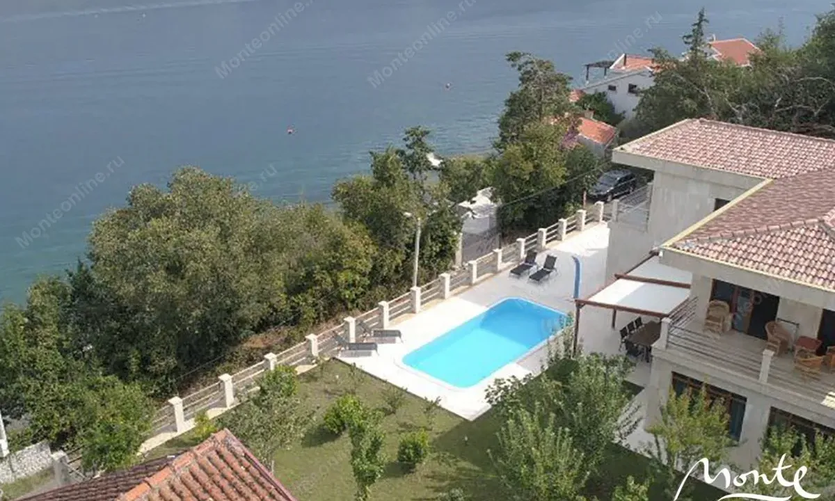 Prodaja, kuća, 372m², Stoliv, Kotor