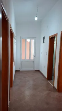 Rent, two bedroom apartment, 70m², Bjeliši, Bar - image 3