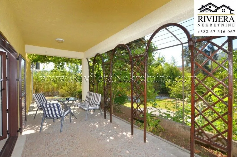 Prodaja, kuća, 241m², Đenovići, Herceg Novi