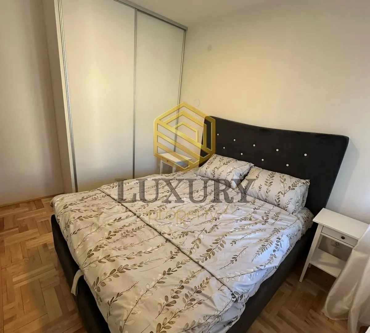 Izdavanje, jednosoban stan, 40m², Ljubović, Podgorica