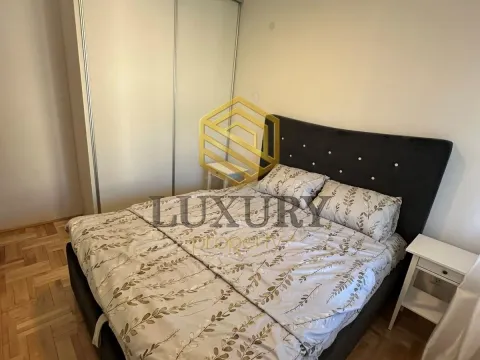 Rent, one bedroom apartment, 40m², Ljubović, Podgorica - image 4