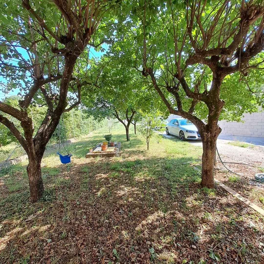 Rent, three bedroom apartment, 100m², Beri, Podgorica