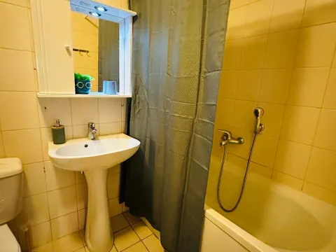 Prodaja, jednosoban stan, 65m², Risan, Kotor - image 8