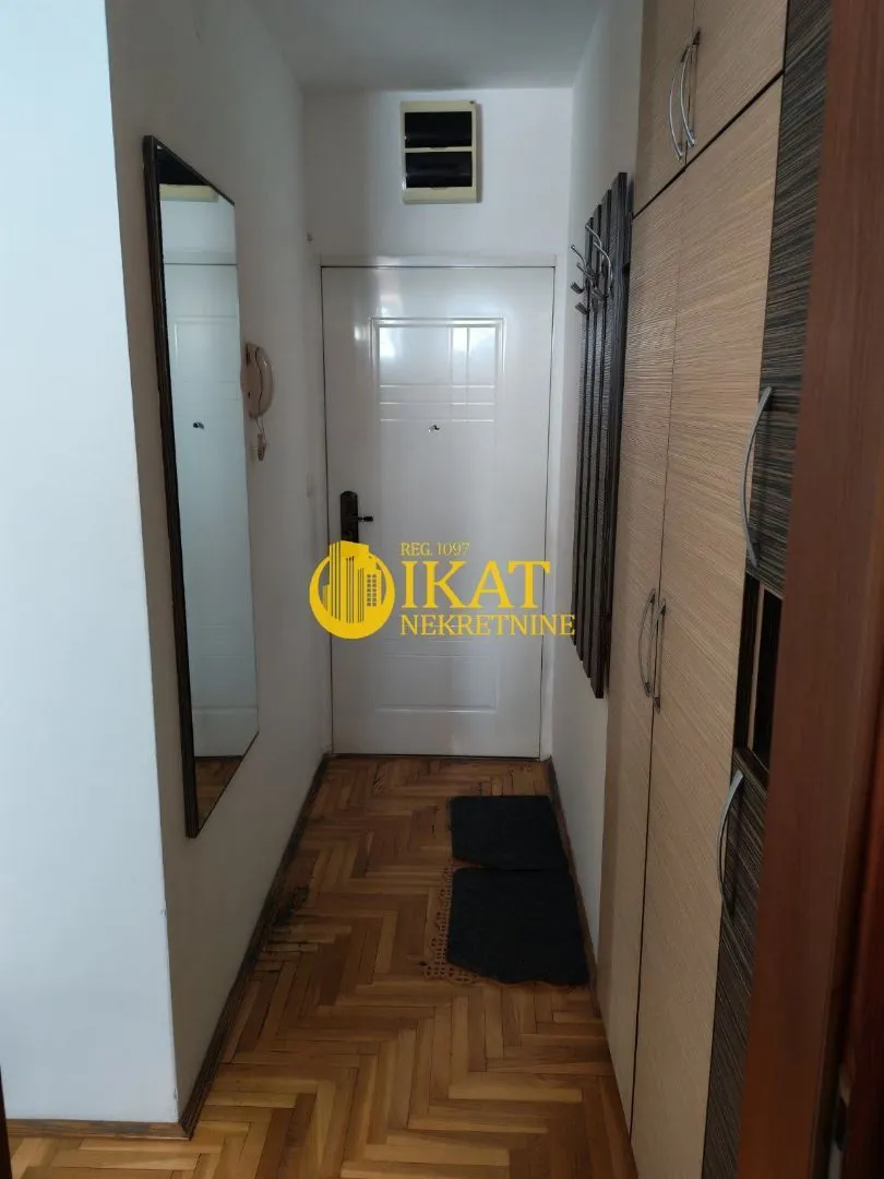 Prodaja, jednosoban stan, 27m², Cvetkova Pijaca, Zvezdara Sve Podlokacije