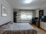 Prodaja, kuća, 500m², Rakovica, Beograd - image 12