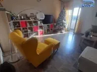 Prodaja, četvorosoban stan, 113m2, Petlovo Brdo, Beograd