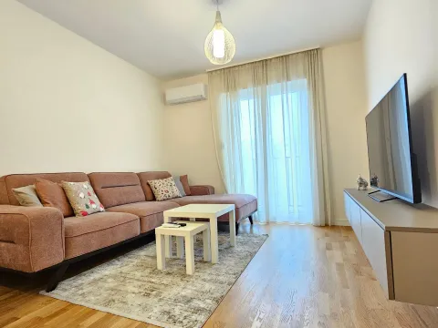 Rent, one bedroom apartment, 40m², Pobrežje, Podgorica - image 5