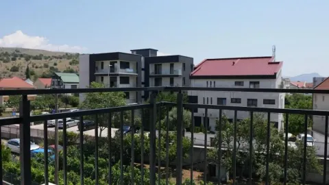 Rent, one bedroom apartment, 47m², Dalmatinska ulica, Podgorica - image 9
