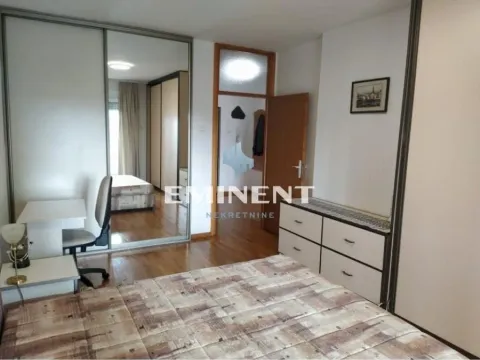 Izdavanje, dvosoban stan, 78m², Južni Bulevar, Vračar Sve Podlokacije - image 6