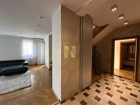 Sale, four bedroom apartment, 161m², Bulevar Oslobodjenja, Novi Sad Sve Podlokacije - image 14