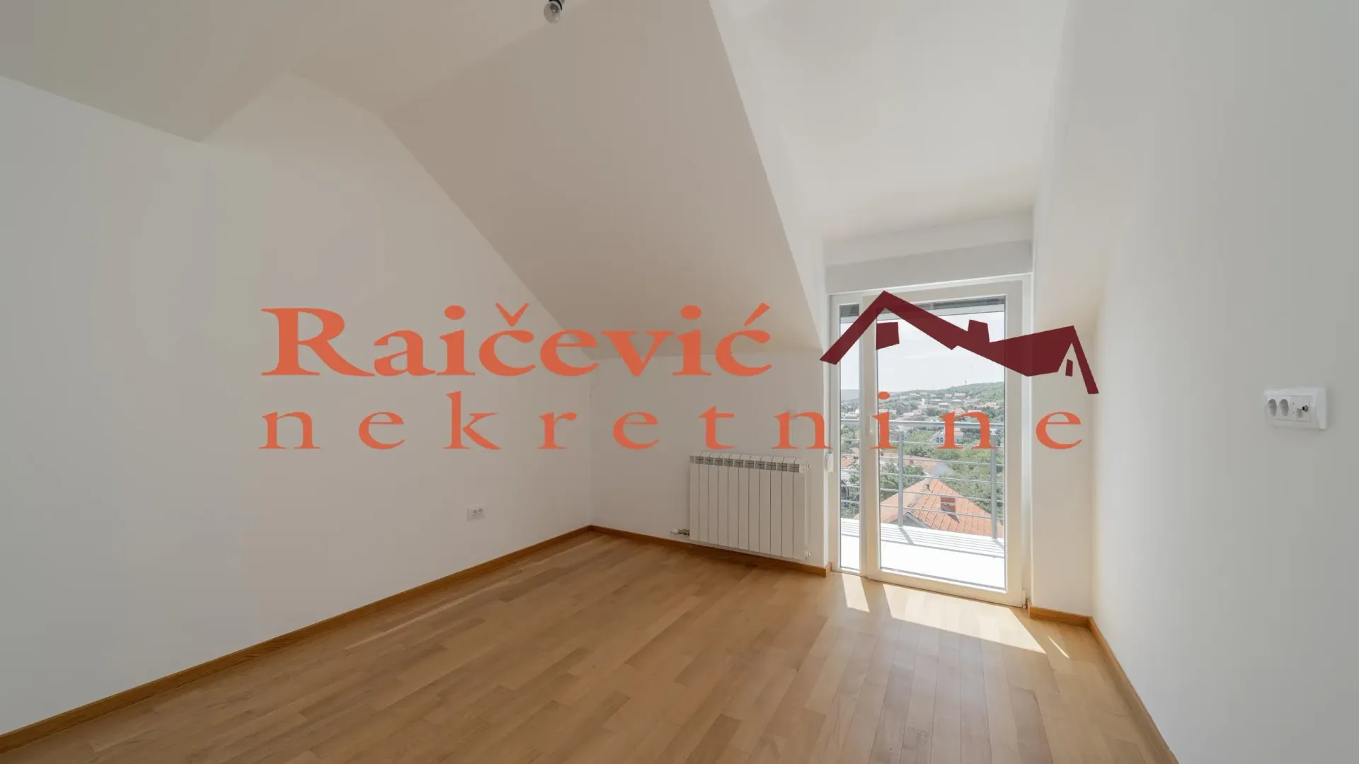 Prodaja, trosoban stan, 80m², Grocka, Beograd