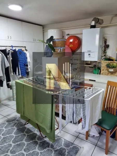 Prodaja, kuća, 112m², Veternik, Novi Sad Sve Podlokacije