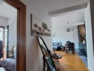Izdavanje, trosoban stan, 78m², Crveni Krst, Beograd - image 9