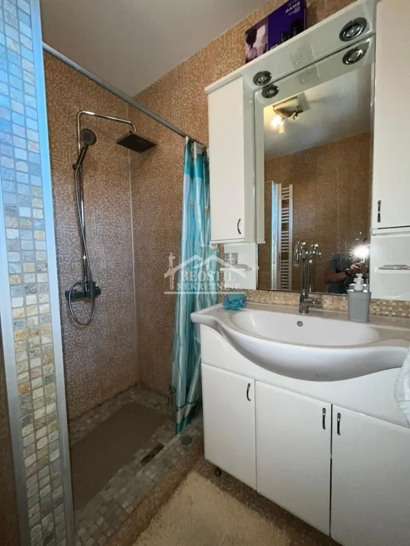 Sale, house, 250m², Papazovac, Smederevo