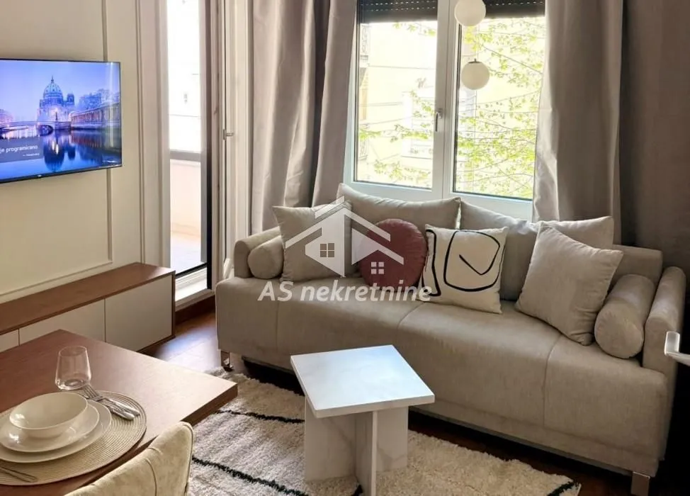 Izdavanje, stan, 33m², Lekino Brdo, Voždovac Sve Podlokacije