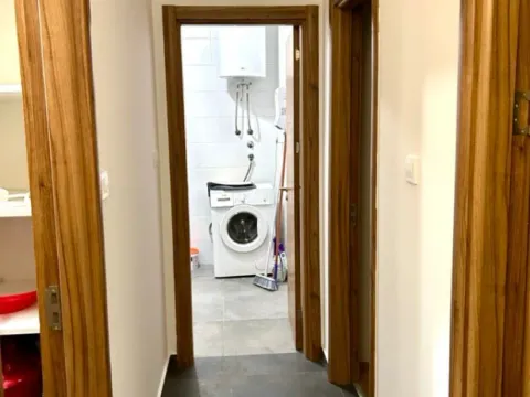 Izdavanje, dvosoban stan, 60m², Ljubović, Podgorica - image 7